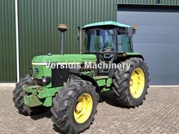 John Deere 3650