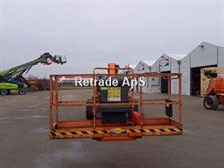 JLG 800 AJ Bomlift