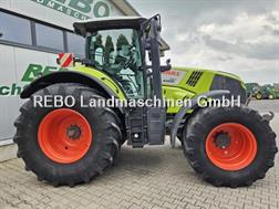 Claas AXION 810