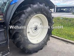 New Holland T 6030
