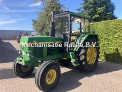 John Deere 3130