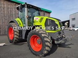 Claas AXION 800