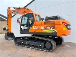 Doosan DX205 - New / Unused / Hammer Lines