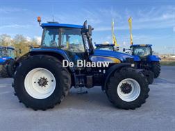 New Holland TM 175