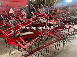 Kongskilde Vibro Master 61 tds. Vibromaster med efterharve
