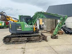 Komatsu PC138-8