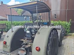 Hanomag R40