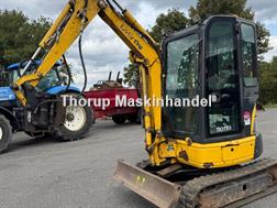 Komatsu PC22MR3 MED TILT OG 3 SKOVLE