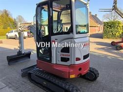 Takeuchi TB325R