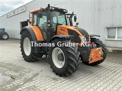 Valtra N 163