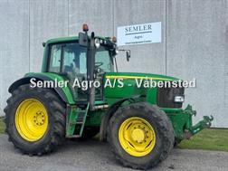 John Deere 6820