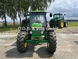John Deere 2850
