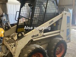 Bobcat 743