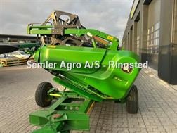 John Deere S 690