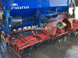Kuhn HR 3001 M med Fiona Apollo