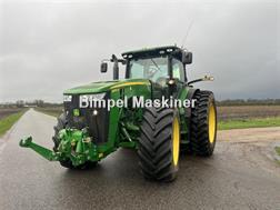 John Deere 8310 R