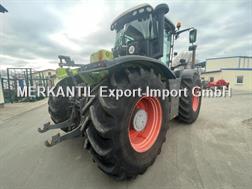 Claas XERION 3800