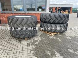 BKT 520/85R42 // 480/70R30