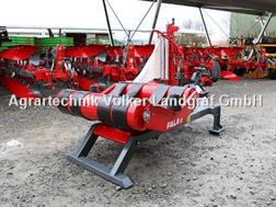 Unia FALA E Rundballen-Wickelgerät