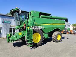 John Deere S770