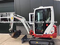 Takeuchi TB216 met maar 150 uur