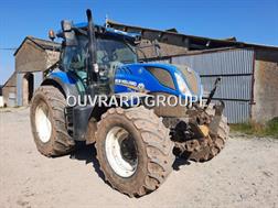 New Holland T7-165S