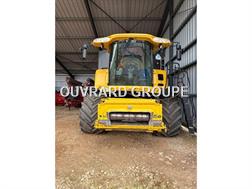 New Holland CR9080