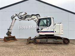 Liebherr R914 Compact - Triple Boom + Extra Attachments