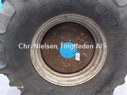 Goodyear 32"   24.5-32