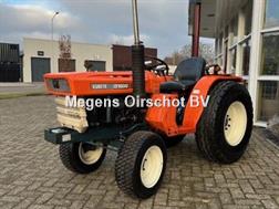 Kubota B 1600
