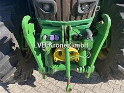 John Deere 6215