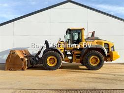 Volvo L110H - 3rd Function / Quick Coupler