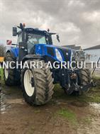 New Holland T8.435 GENESIS