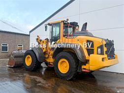 Volvo L120H - 3rd Function / Quick Coupler