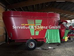 Strautmann Verti-MIx 2401 Double mit Strohgebläse vorne