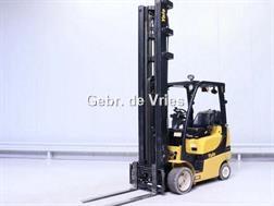 Yale GLC-25-VX-E-3635