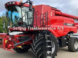 Case IH Axial Flow 9120 Med 30-fods skærebord og vogn.