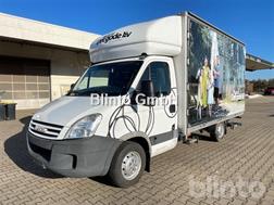 Iveco 35S18 mit Verkaufsaufbau