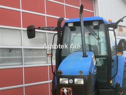 New Holland TS 100