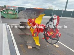 Pöttinger Servo 3000 PLUS vierscharig