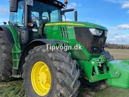 John Deere 6215