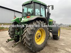 John Deere 7810