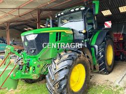 John Deere 6R 215