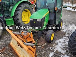 John Deere 1026 R