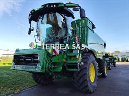 John Deere T660