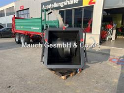 Fliegl Big mit hydraulischen Einzug