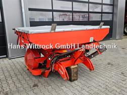 Kuhn Maxima 3 TIL E mit Fronttank