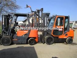 Doosan D30 + D35 Triplex-FH 47m + Seitenschieber