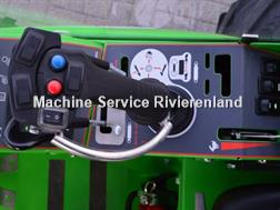 Avant 760i TDS Kniklader/Shovel