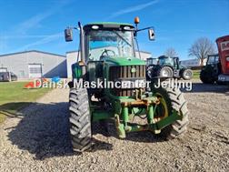 John Deere 6220 SE